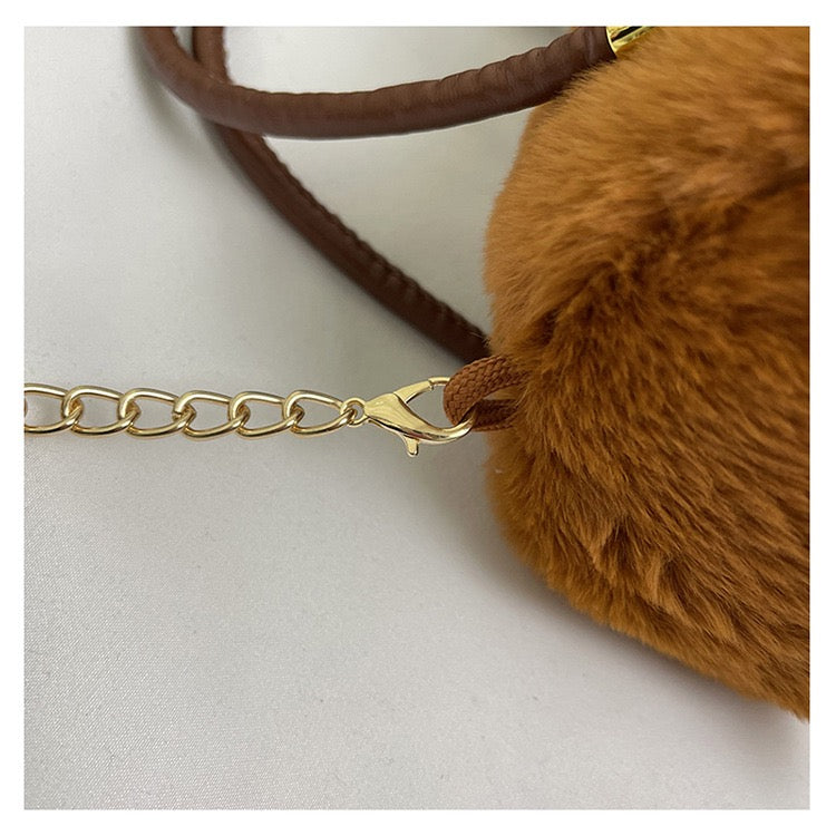 Capybara Wallet with Shoulder Chain