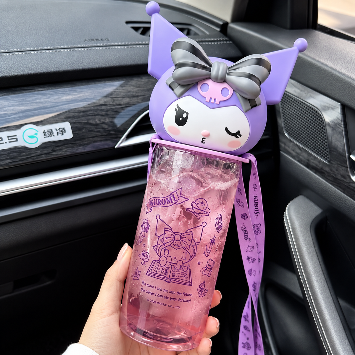 Botella de Plástico Kuromi 3D – 560 ml