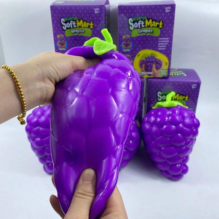 Squishy Uva Jumbo