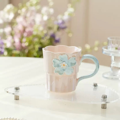 Taza de Cerámica Flor Nacarada 360 ml