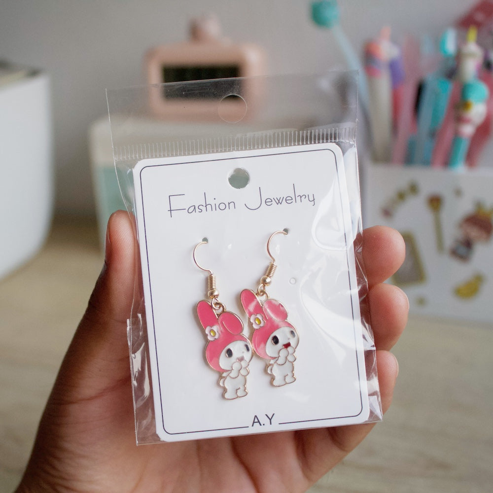 Aretes Kuromi My Melody – Para Niñas