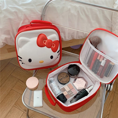 NECESER PORTA COSMÉTICOS SANRIO 3D HELLO KITTY