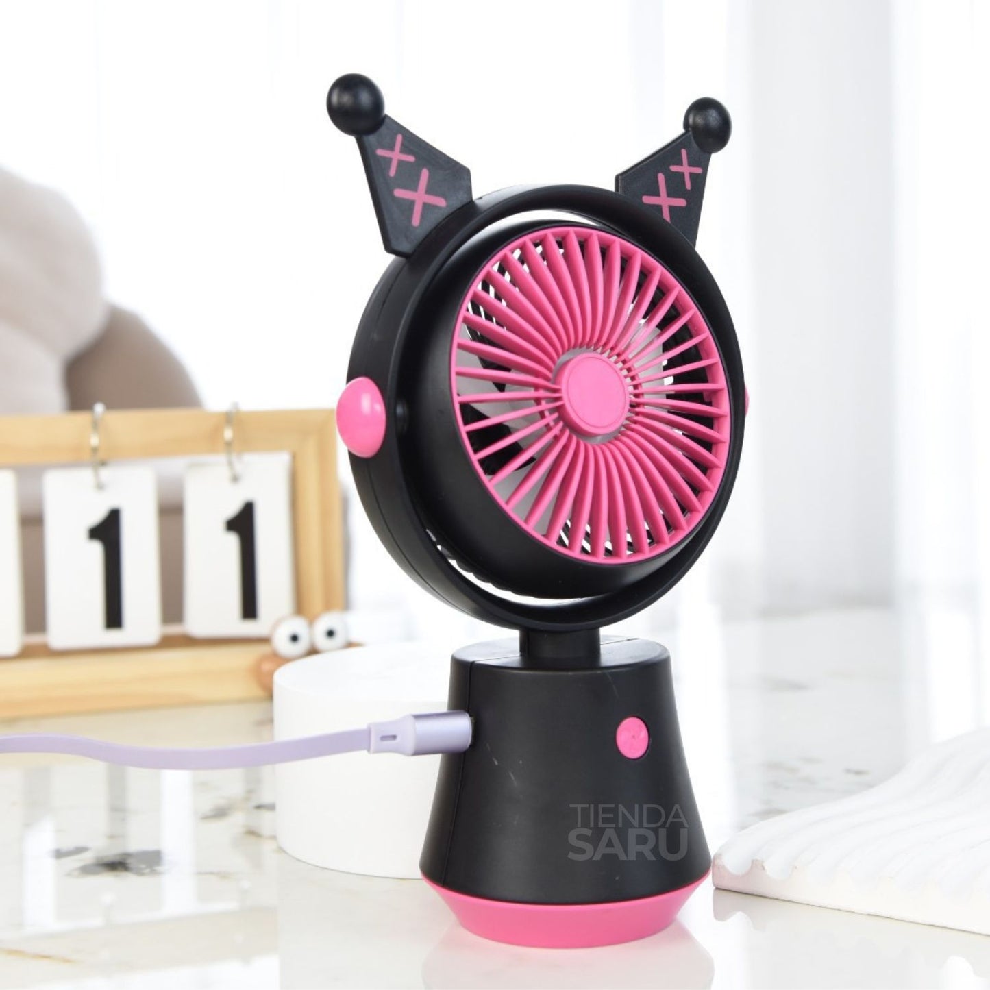 Mini Ventilador Portátil de Escritorio Kuromi