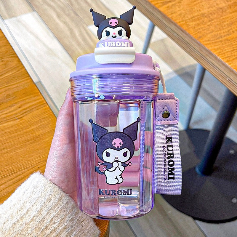 Vaso de Plástico Sanrio Kuromi – 520 ml