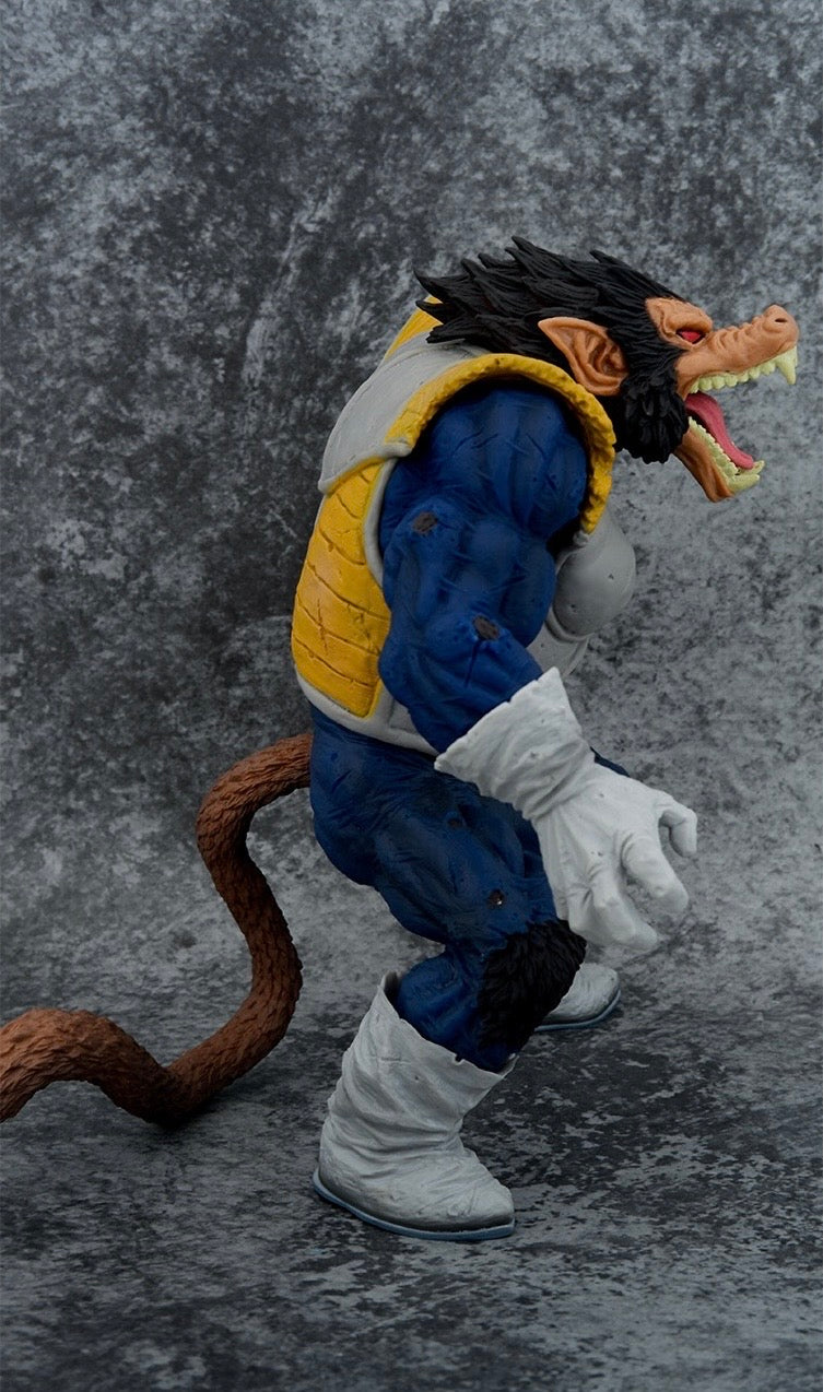 Figura de Colección Vegeta Ozaru Dragon Ball Z 30 cm