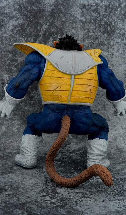 Figura de Colección Vegeta Ozaru Dragon Ball Z 30 cm
