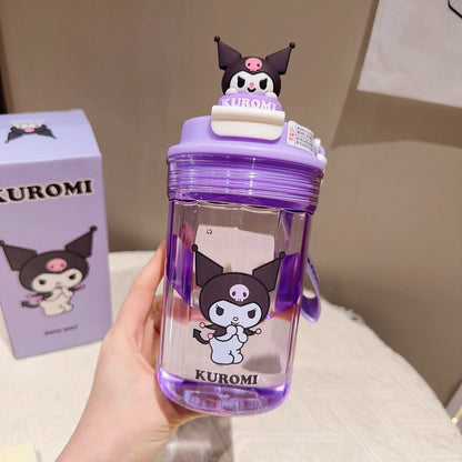 Vaso de Plástico Sanrio Kuromi – 520 ml