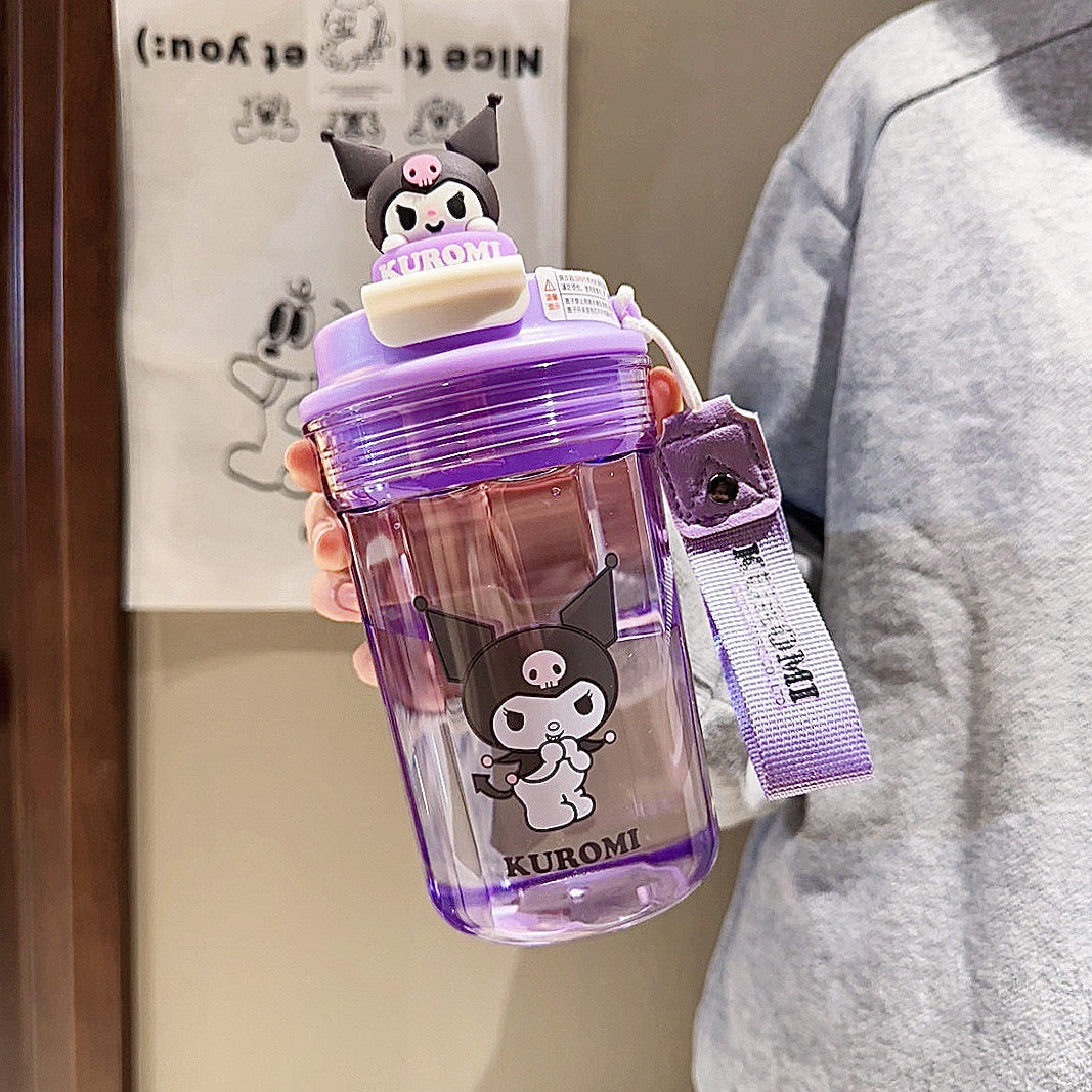 Vaso de Plástico Sanrio Kuromi – 520 ml