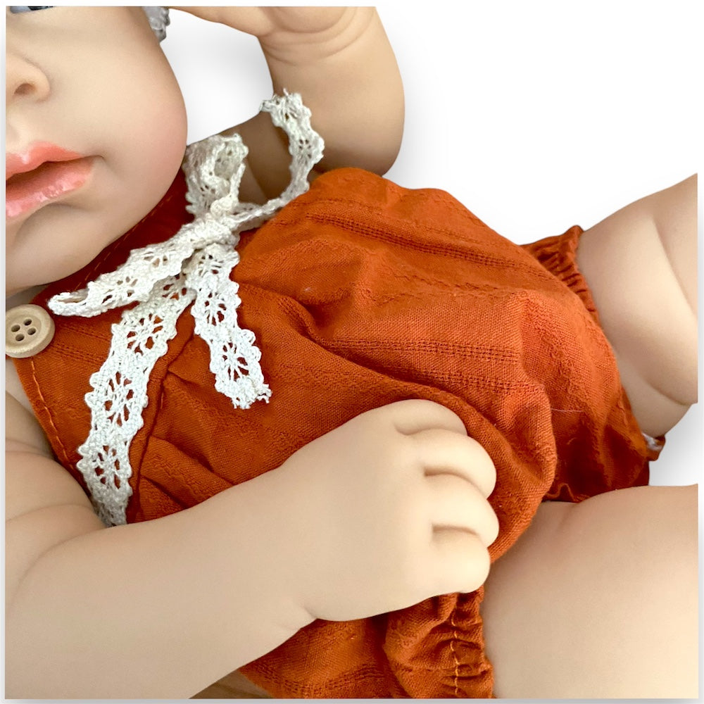 Muñeca Bebé Real 32 cm – con Ropa y Accesorios