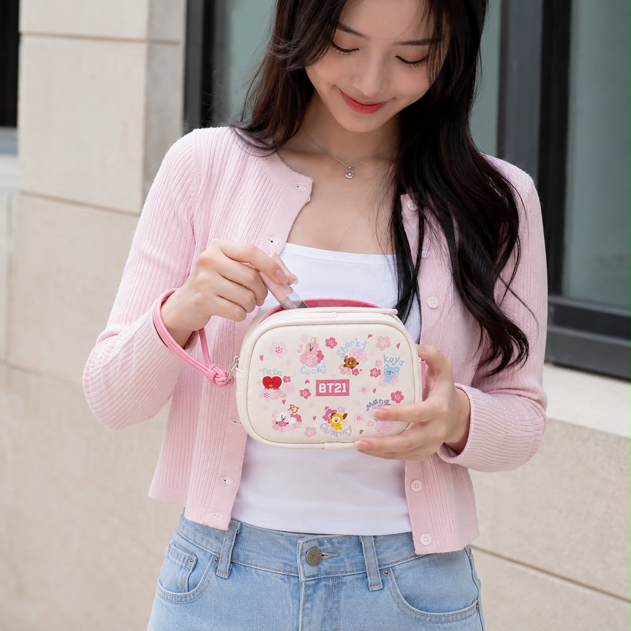 Neceser BT21 Line Friends Cherry Blossom Collection 15 cm