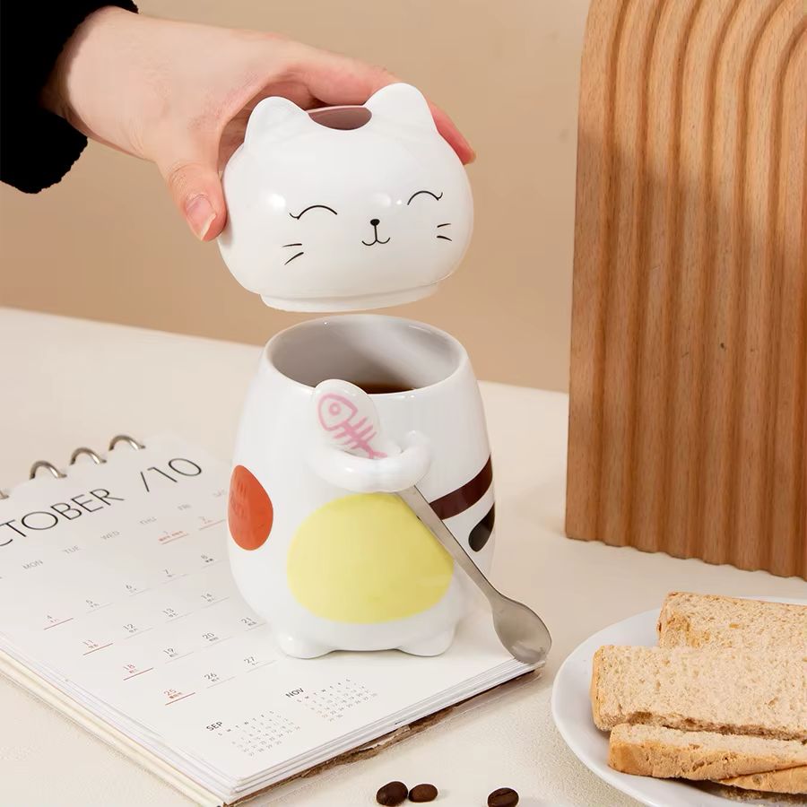 3D Cat Ceramic Mug with Lid and Spoon – 400 ml